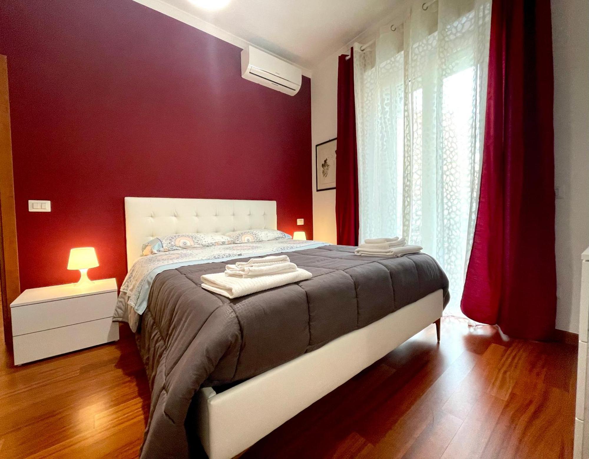 Lucens Domus Appartamento Roma Quartiere Trieste - Vicino Metro B1 - Exteriér fotografie
