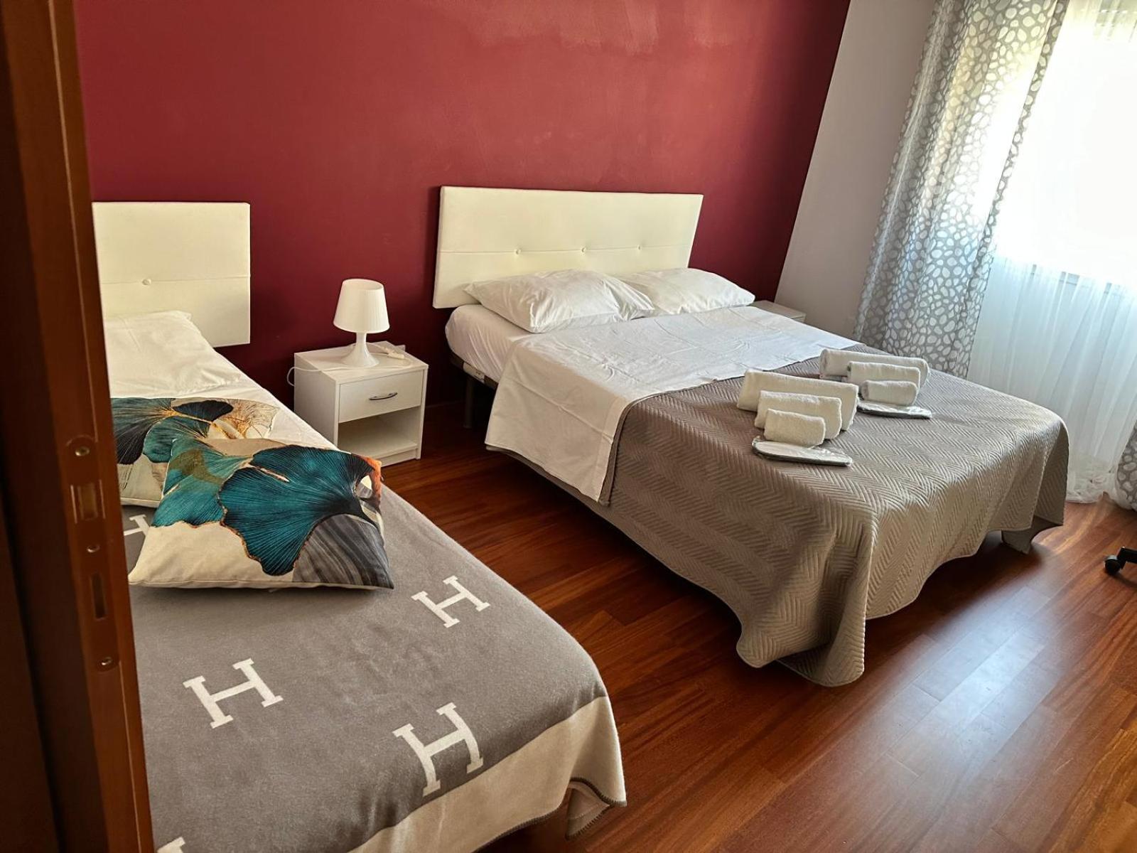Lucens Domus Appartamento Roma Quartiere Trieste - Vicino Metro B1 - Exteriér fotografie