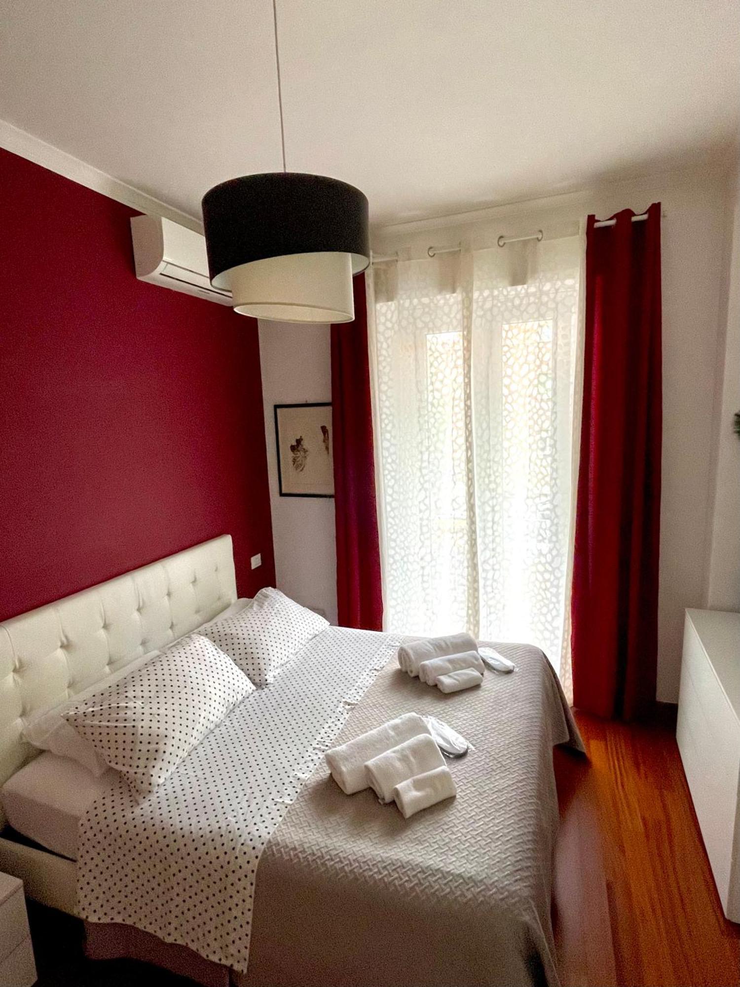 Lucens Domus Appartamento Roma Quartiere Trieste - Vicino Metro B1 - Exteriér fotografie