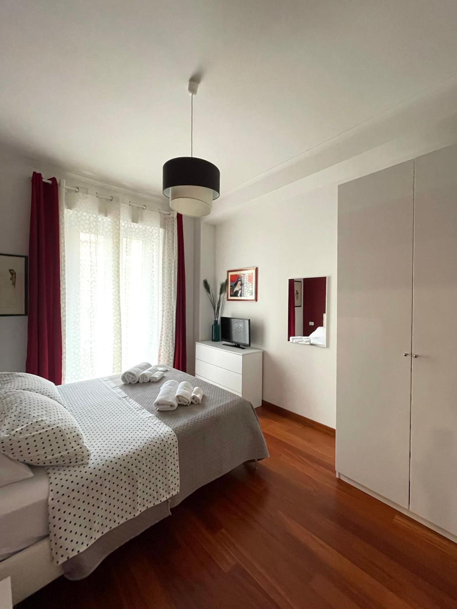 Lucens Domus Appartamento Roma Quartiere Trieste - Vicino Metro B1 - Exteriér fotografie